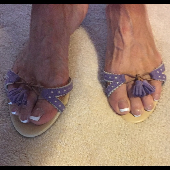 Burberry slides 38.5. The tassels are so cute! - Picture 4 of 4